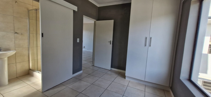 To Let  Bedroom Property for Rent in Parklands Western Cape